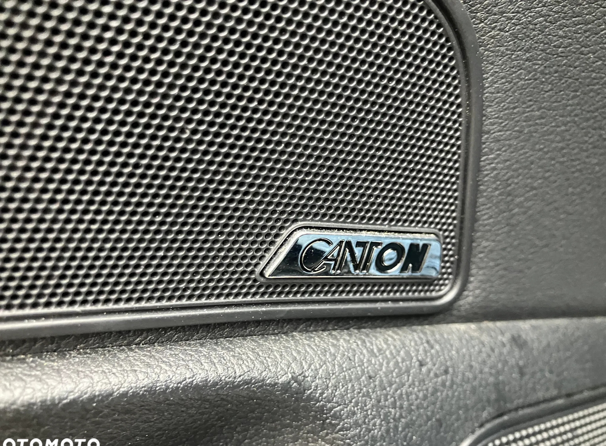 Skoda Superb cena 77800 przebieg: 189050, rok produkcji 2018 z Leszno małe 667